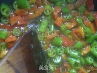 凉拌皮蛋肠的做法步骤：6