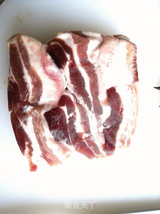 红烧五花肉的做法步骤：1