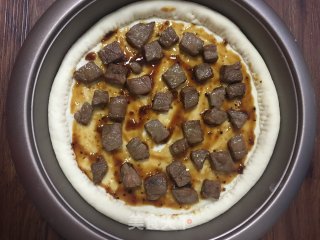 风情牛肉披萨的做法步骤：8