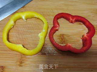 懒人彩椒煎蛋的做法步骤：2