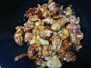 竽头炖鸡腿的做法步骤：8