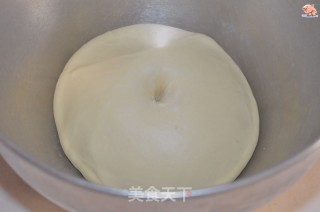 砂糖麻花面包的做法步骤：2