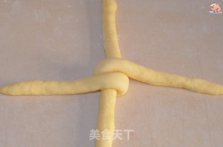 砂糖麻花面包的做法步骤：9