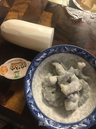 萝卜丝虾仁汤的做法步骤：1