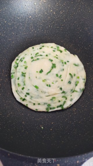 半烫面葱花饼的做法步骤：17
