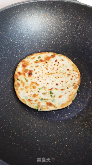 半烫面葱花饼的做法步骤：19