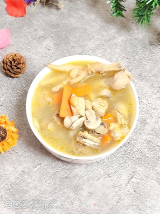 胡萝卜蘑菇鸡汤的做法步骤：12