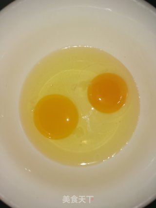 鸡蛋吐司饼的做法步骤：2