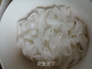 剩菜河粉的做法步骤：7