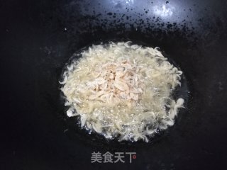 倭瓜锅贴的做法步骤：3