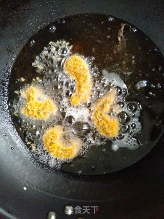 黄金椒盐虾仁的做法步骤：9