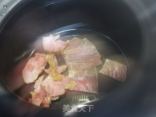 腌笃鲜的做法步骤：8