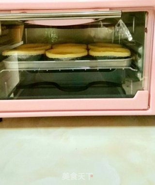 自制蛋挞的做法步骤：4