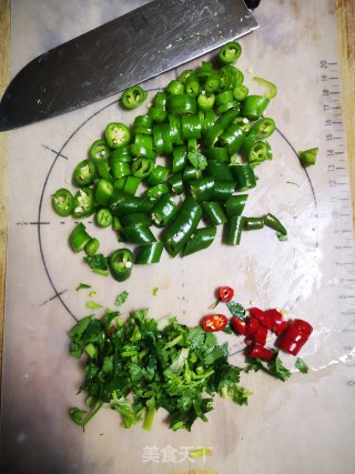 一分钟开胃小菜的做法步骤：2