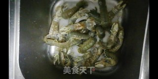 小满日食记之酱皮皮虾的做法步骤：1