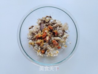 蟹粉鸡蛋包的做法步骤：3