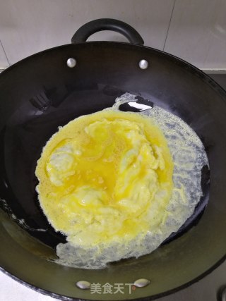 西红柿炒鸡蛋的做法步骤：3