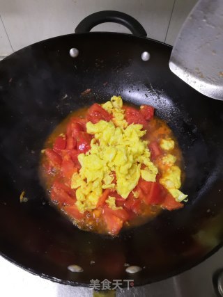 西红柿炒鸡蛋的做法步骤：7