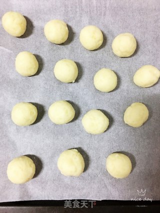 土豆丸子的做法步骤：8