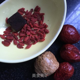 快手枣姜茶的做法步骤：1