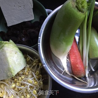 豆腐时蔬烩麻食的做法步骤：2