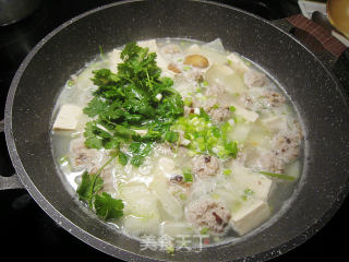 肉丸豆腐汤的做法步骤：7