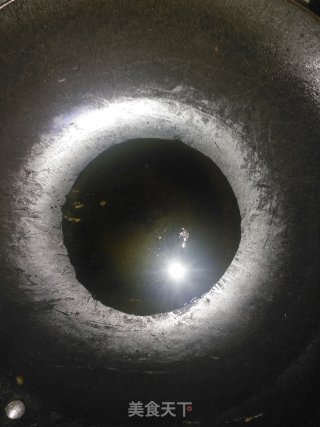 白菜炒木耳的做法步骤：2