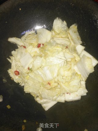 白菜炒木耳的做法步骤：4