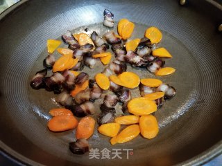 腊肉炒洋姜的做法步骤：9