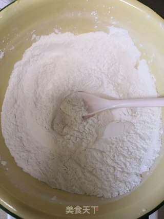 藕粉桂花糖糕的做法步骤：1