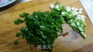 辣椒炒河虾的做法步骤：3