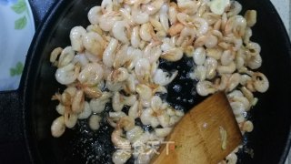 辣椒炒河虾的做法步骤：9
