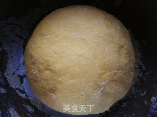 南瓜花卷的做法步骤：8
