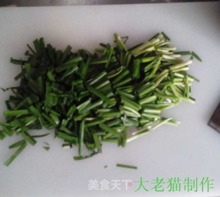 韭菜炒鸡蛋的做法步骤：3