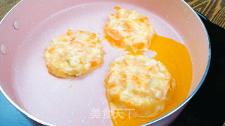 宝宝辅食-土豆鳕鱼饼「8个月+」的做法步骤：6