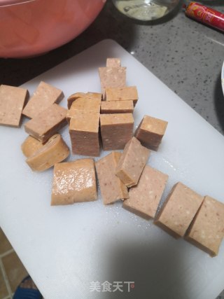 ＃暖身美食＃白菜午餐肉炖豆腐的做法步骤：5