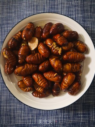 香炒蚕蛹的做法步骤：12