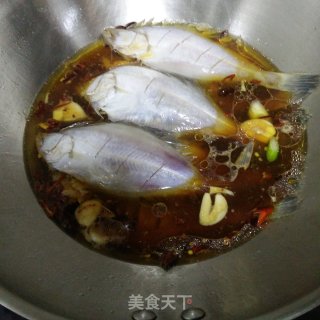 红烧偏口鱼的做法步骤：7