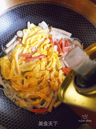 菌菇蛋皮汤的做法步骤：8