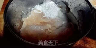 鱼香肉丝的做法步骤：5