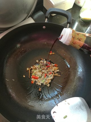 酱油水煮鱼的做法步骤：4