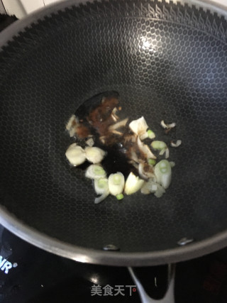 海参蘑菇荞麦面的做法步骤：6