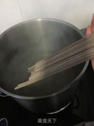 海参蘑菇荞麦面的做法步骤：12