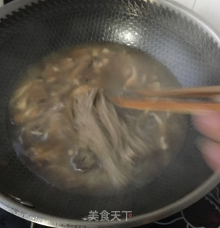 海参蘑菇荞麦面的做法步骤：14