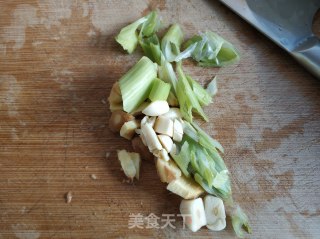 刀鱼焖茄子的做法步骤：8