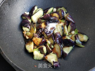 刀鱼焖茄子的做法步骤：11
