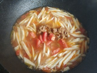 番茄肉丝茭白汤的做法步骤：13