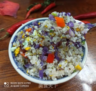 紫甘蓝腊肠蛋炒饭的做法步骤：8
