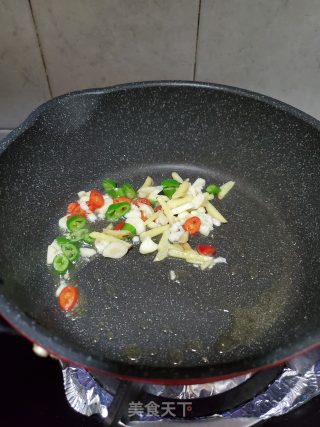 酱炒八爪鱼的做法步骤：5