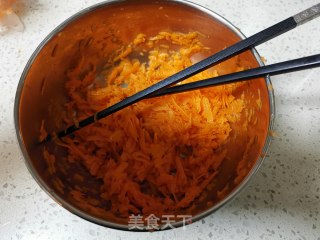 胡萝卜鸡蛋饼的做法步骤：5
